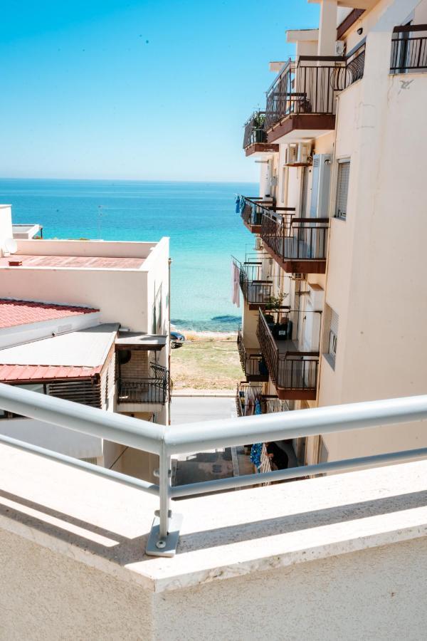 Donna Apollonia Home Holiday Монополи Экстерьер фото