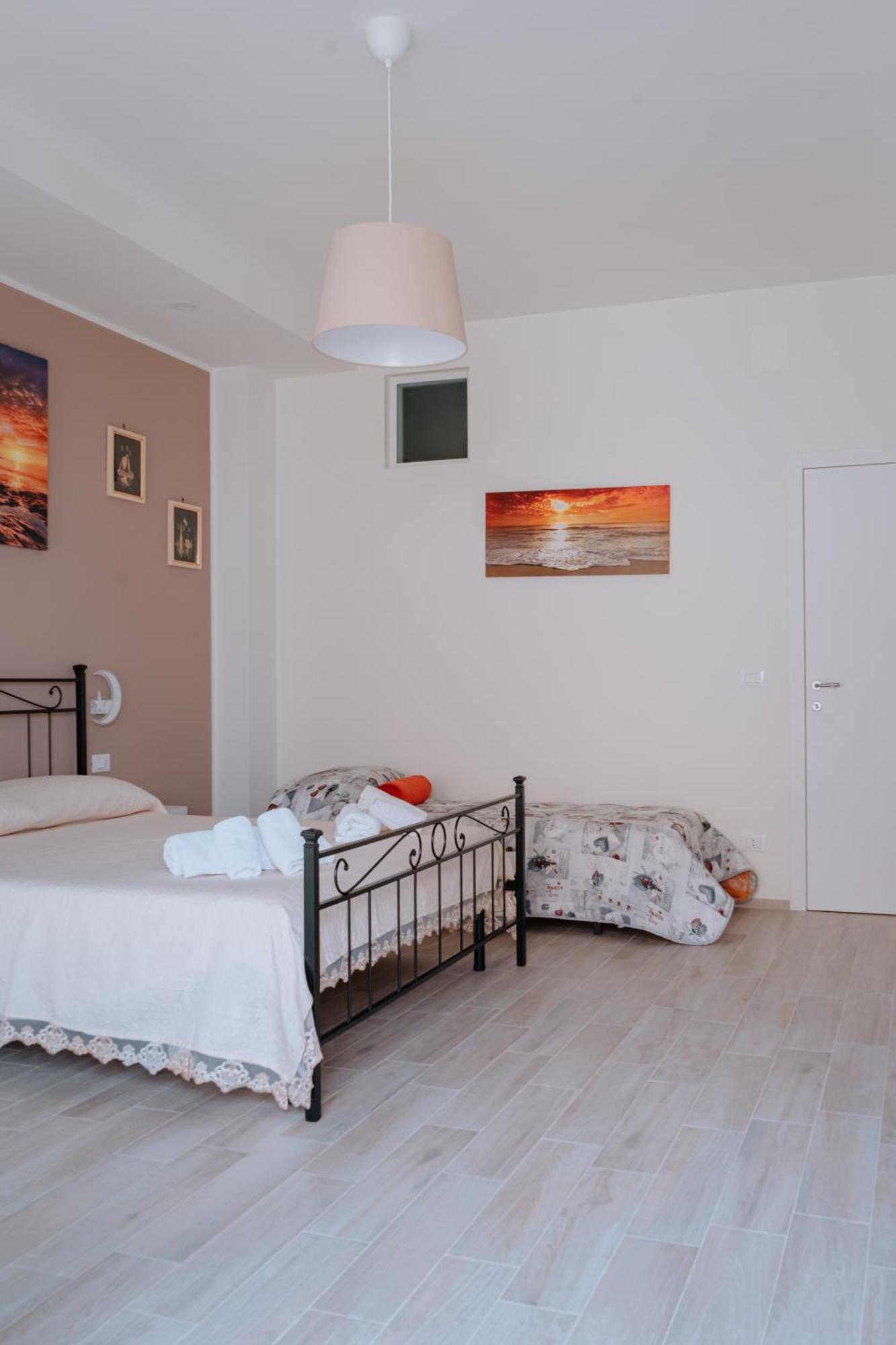 Donna Apollonia Home Holiday Монополи Экстерьер фото