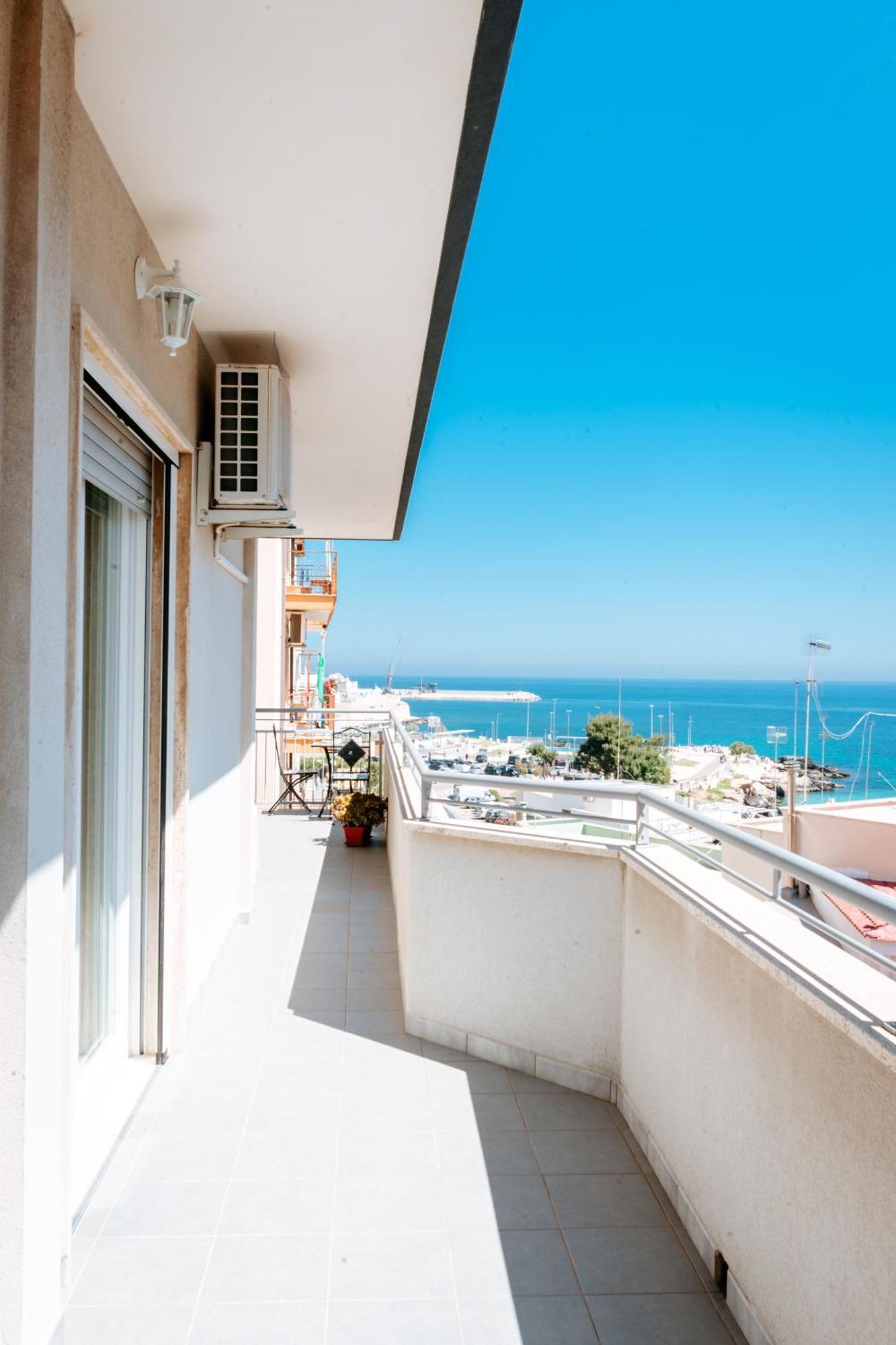 Donna Apollonia Home Holiday Монополи Экстерьер фото