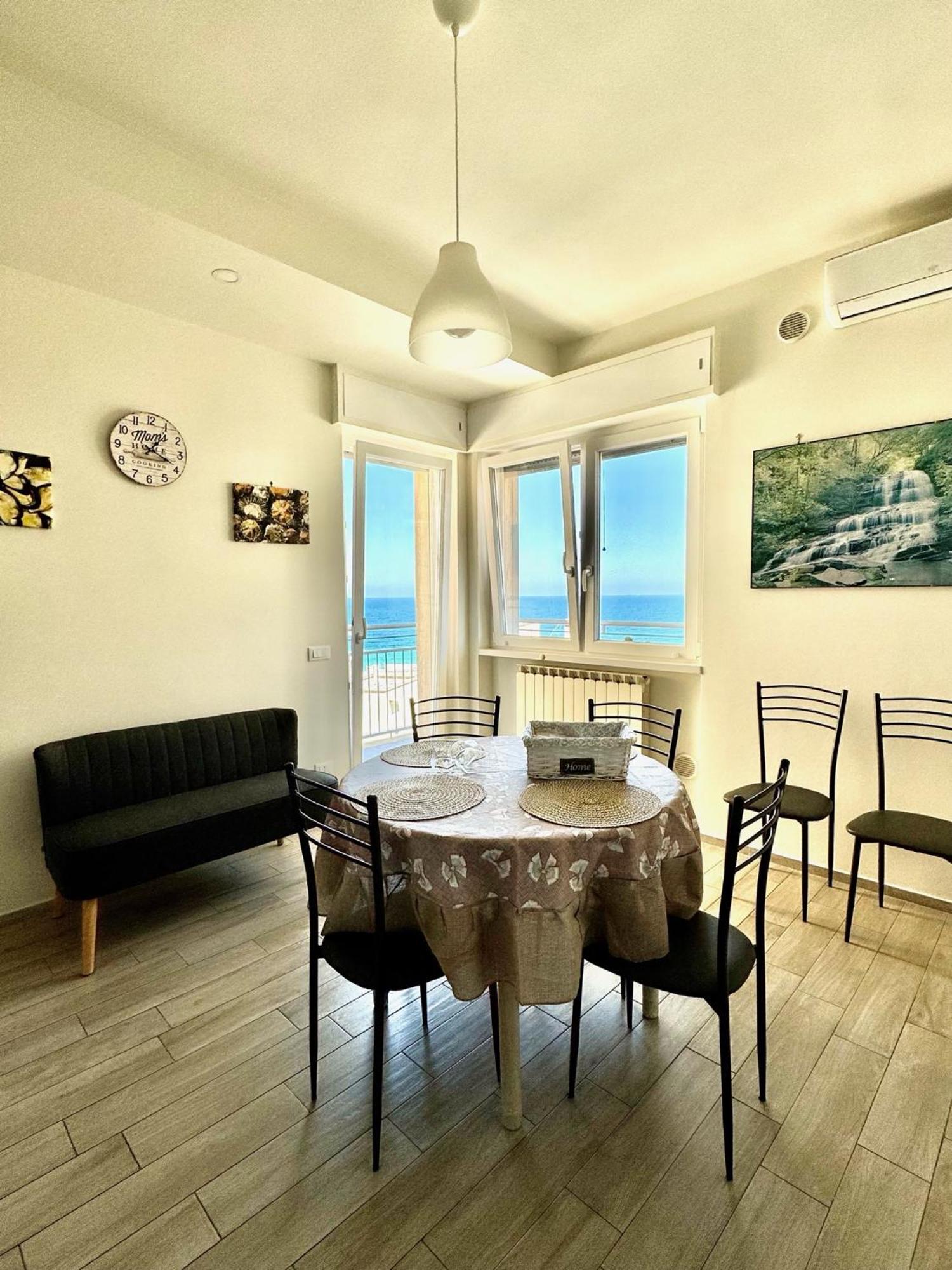 Donna Apollonia Home Holiday Монополи Экстерьер фото